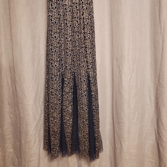 Embroidered Navy Blue Evening Gown - Picture 2 of 9